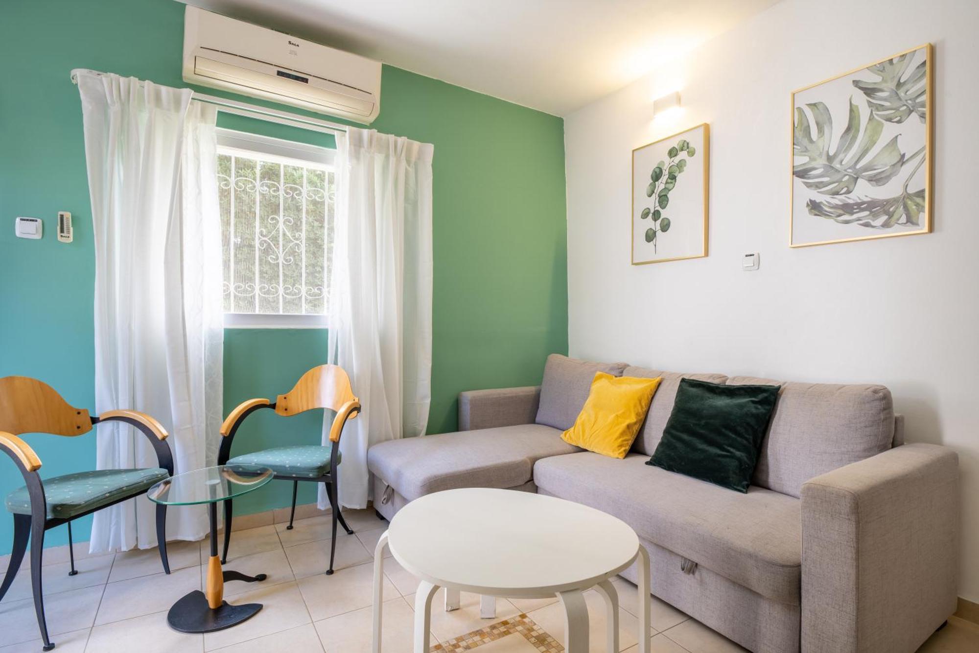Yagen Boutique Apartments Хайфа Стая снимка
