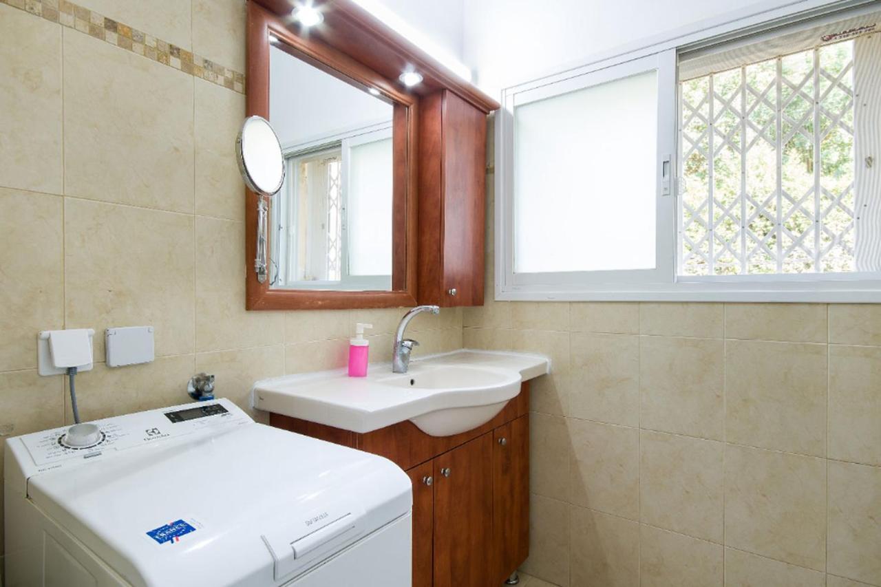 Yagen Boutique Apartments Хайфа Екстериор снимка